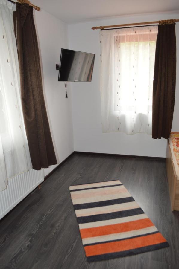 Havasi Gyopar Bed and Breakfast Praid Buitenkant foto