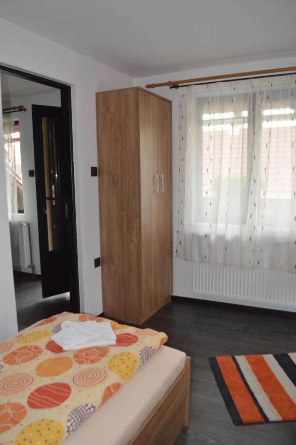 Havasi Gyopar Bed and Breakfast Praid Buitenkant foto